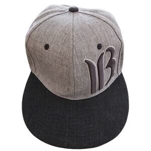 Uluru Breckenridge, CO hat with flat brim. Silver& Gray Adjustable snapback